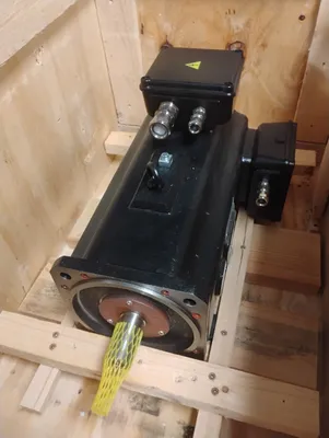 HE HORRIFIED SECD 100-17/S847 Servo Motors | ESS Industrial Equipment Sales (1)