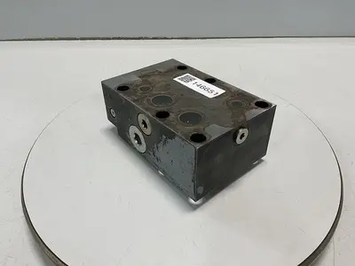 USED PARKER PRM6PA25KN33XB570