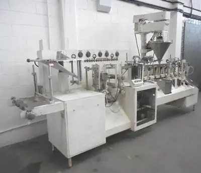 Bartelt automatic pouch former