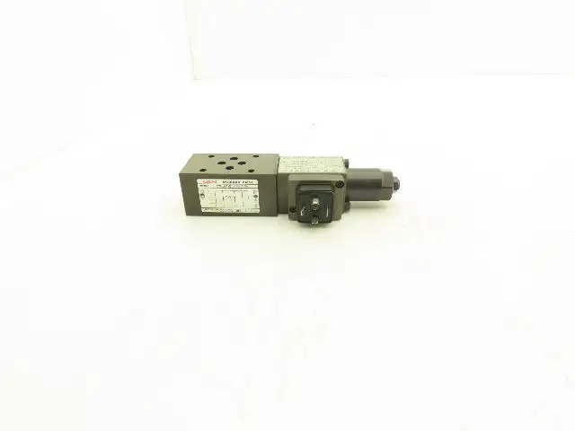 Used NACHI _UNKNOWN_ Valves/Fittings | Arrow Industrial #626020
