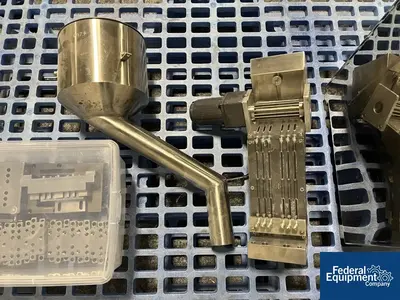 USED BICHENG Bicheng Liquid Capsule Filler, Model NJP 260