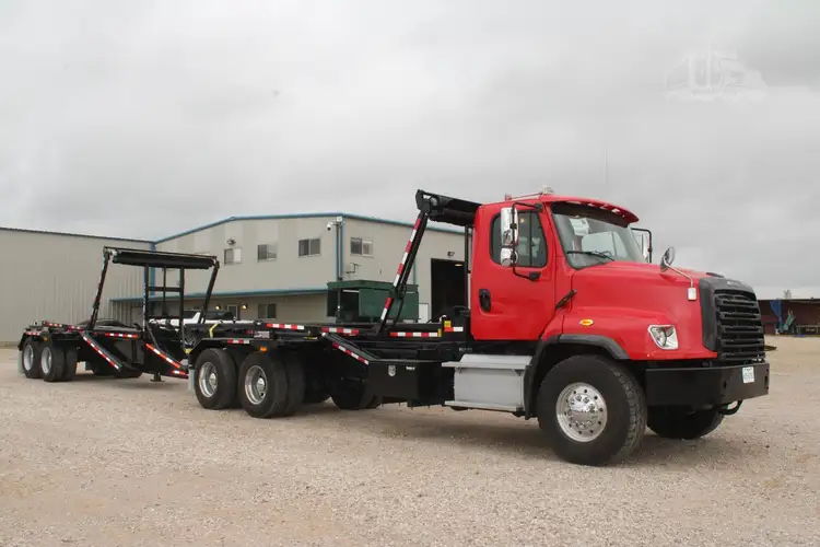 Used 2018 FREIGHTLINER 114SD Rolloff Trucks Texas US | Roll Off Truck World #1491762