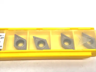 NEW KENNAMETAL SCREW-ON DCMT INSERT POSITIVE MF DCMT11T304MF