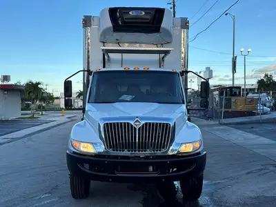 Used 2019 INTERNATIONAL MV607 Reefer Trucks Florida US | Truck and Van Outlet #1509135