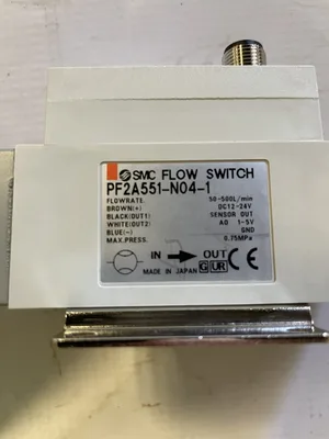 SMC PF2A551-N04-1 Flow Switch 12-24VDC 50-500L/min -NIB