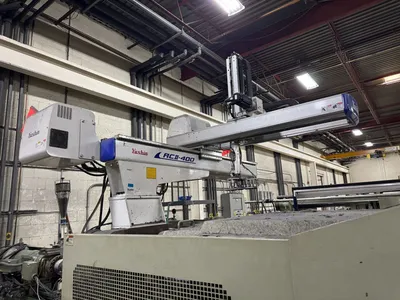 2013 YUSHIN RCSII-400-19-13 ROBOTS | INJECTION DEPOT GROUP (2)