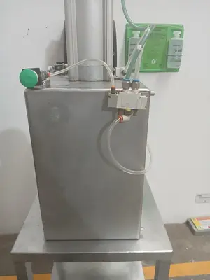 Pneumatic Cylinder Cutting Machine