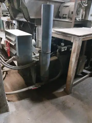 Used 1985 COLUMBIA 22 PIT STYLE Block Making Machines Quebec CA | DIT Equip #1412428
