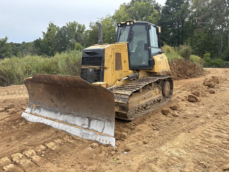 Used 2015 CATERPILLAR D6K2 XL Crawler Dozers Tennessee US | Moore Equipment #1517252