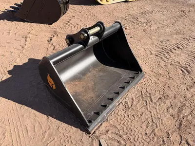 New | in-Stock TROJAN _UNKNOWN_ Multipurpose Buckets Utah US | CSS Equipment Sales #1347585