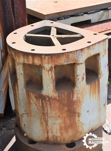 24" AMERICAN REMOVABLE RISER BLOCK FOR A RADIAL DRILL - WAS PREVIOUSLY BEING USED ON 5'11" AMERICAN RADIAL DRILL