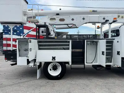 Used 2018 ALTEC AA55 MH Bucket (boom) trucks Florida US | Truck and Van Outlet #1509155
