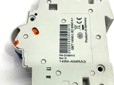USED ALLEN-BRADLEY CIRCUIT BREAKER 6A W/  1489-AMRA3 AUX CONTACT