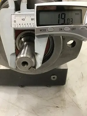 USED OILGEAR PVW 10 LSAY CNSA