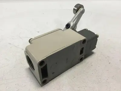 USED OMRON WLCA2