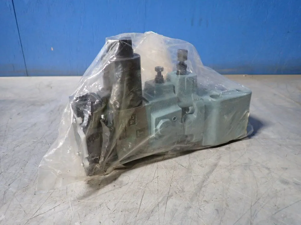 New | in-Stock NACHI RSSG033FGD215 Valves/Fittings | HGR 24 #733106