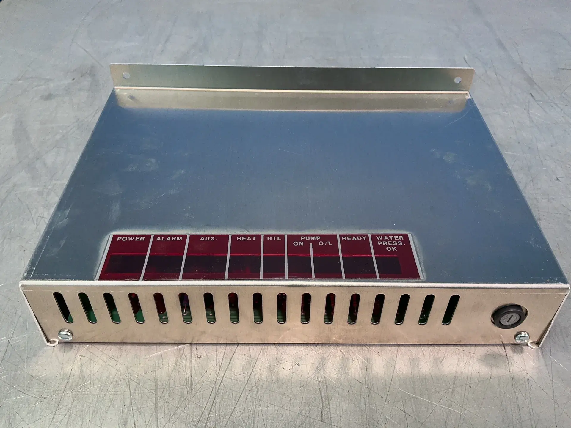 Used 2007 ADVANTAGE ELECTRONICS 230100 Temperature Controls Ohio US | HGR 24 #1572142