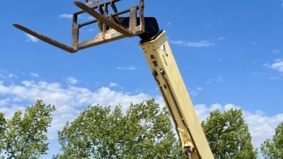 USED 2012 JLG G9-43A