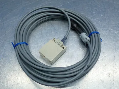 NEW OMRON V680HS63W