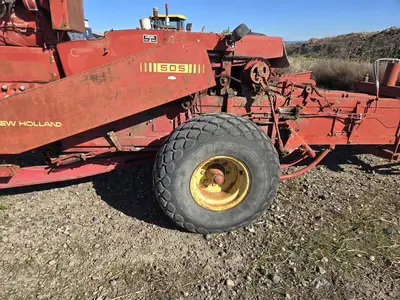 USED 1990 NEW HOLLAND HAYLINER 505