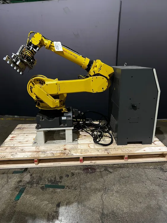 Used 2007 FANUC M710iC-50/R-30iA Robots Michigan US | iGAM Industrial Marketplace #1413341
