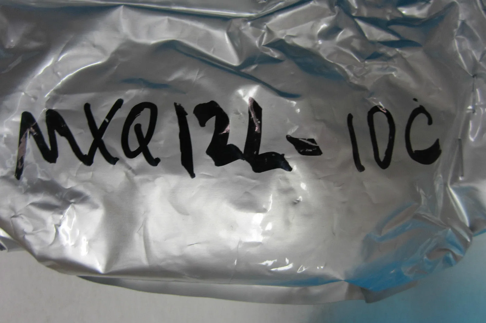 NEW SEALED SMC MXQ12L-10C SLIDE TABLE CYLINDER MXQ12L10C