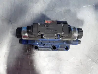 USED REXROTH 4WEH 22 E76/6EG24N9