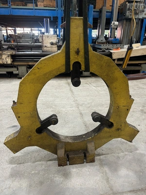 32" Capacity Roller Type Steadyrest