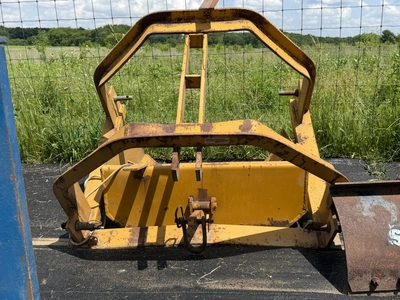 Used _UNKNOWN_ _UNKNOWN_ Earth Buckets Michigan US | Miedema Asset Management Group #1293983