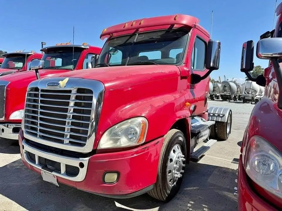 Used 2013 FREIGHTLINER CASCADIA 125 Conventional trucks California US | Ben Kaplan Equipment #1419771
