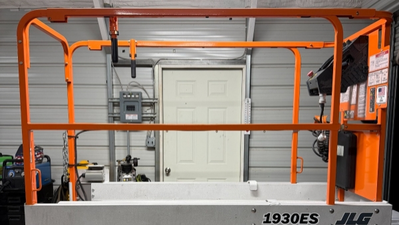 USED 2017 JLG 1930ES