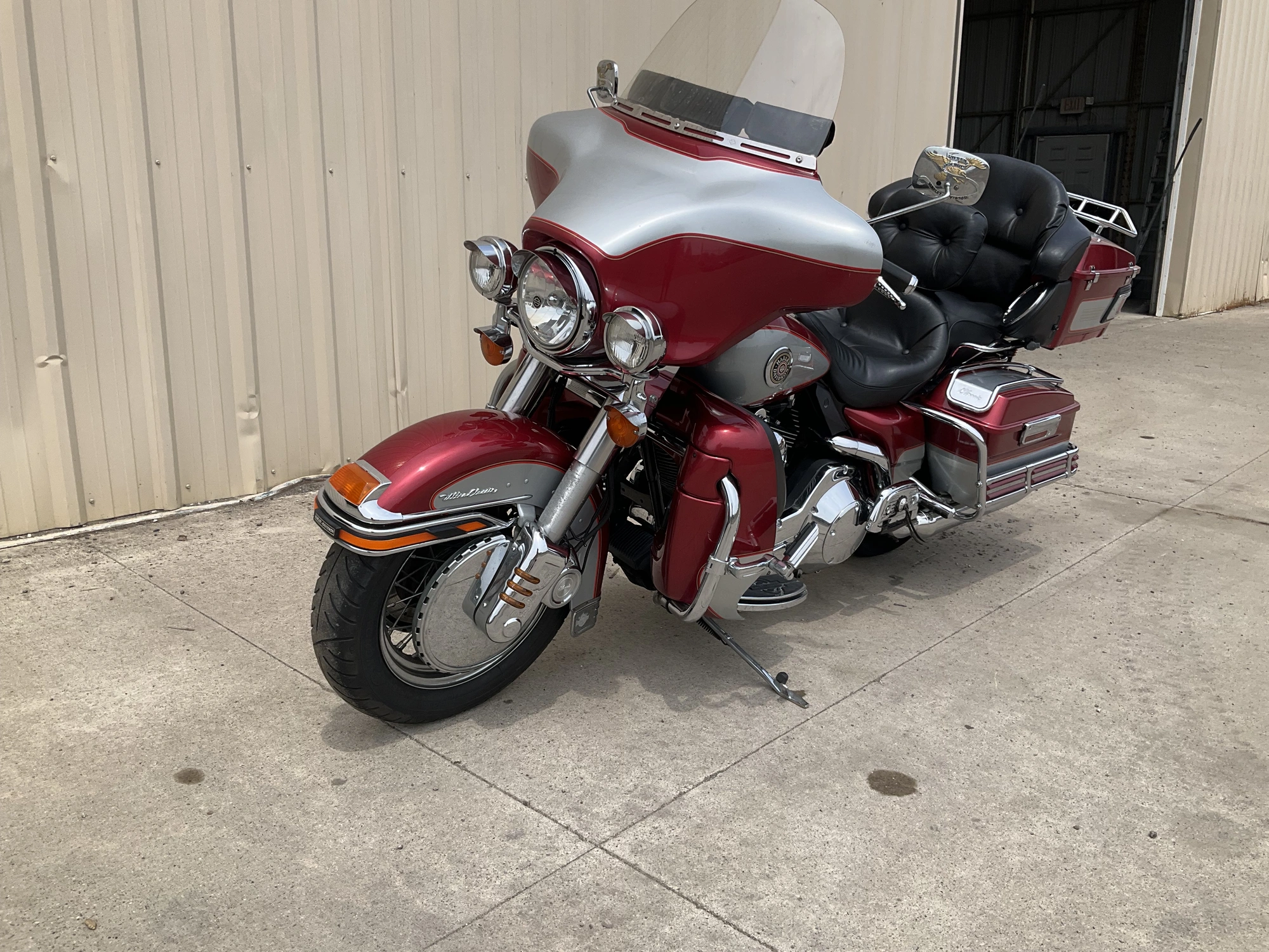 Used 2004 HARLEY DAVIDSON FLHTCUI Motorcycles (Misc) Michigan US | Miedema Asset Management Group #1320440