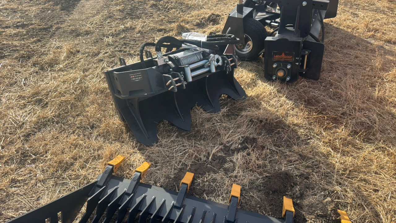 15000Lb Hydraulic Winch	Landhonor	2025	Unused	FW-13-15000G
