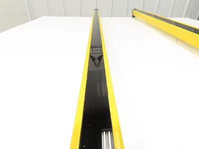 Allen Bradley GuardShield Safety Light Curtain Transmitter/Receiver Set 1120mm