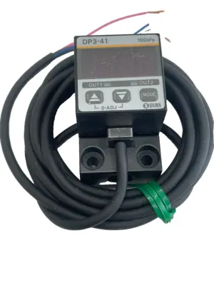 NEW SUNX DP3-41 DIGITAL PRESSURE SENSOR DP341