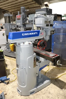 USED CINCINNATI TOOLMASTER