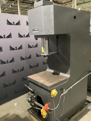 Used AIR-HYDRAULICS HP 545-50 Hydraulic Presses Michigan US | iGAM Industrial Marketplace #1332346