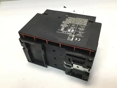 USED SIEMENS 3VU1600-0MM00