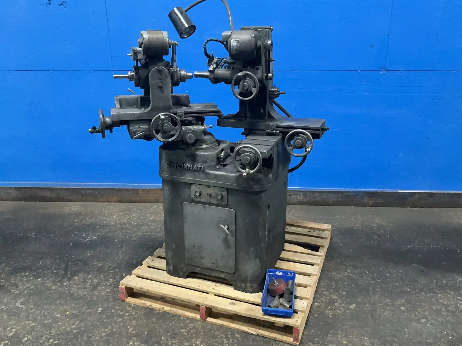 Used CINCINNATI _UNKNOWN_ Tool & Cutter Grinders Ohio US | HGR 24 #1518314