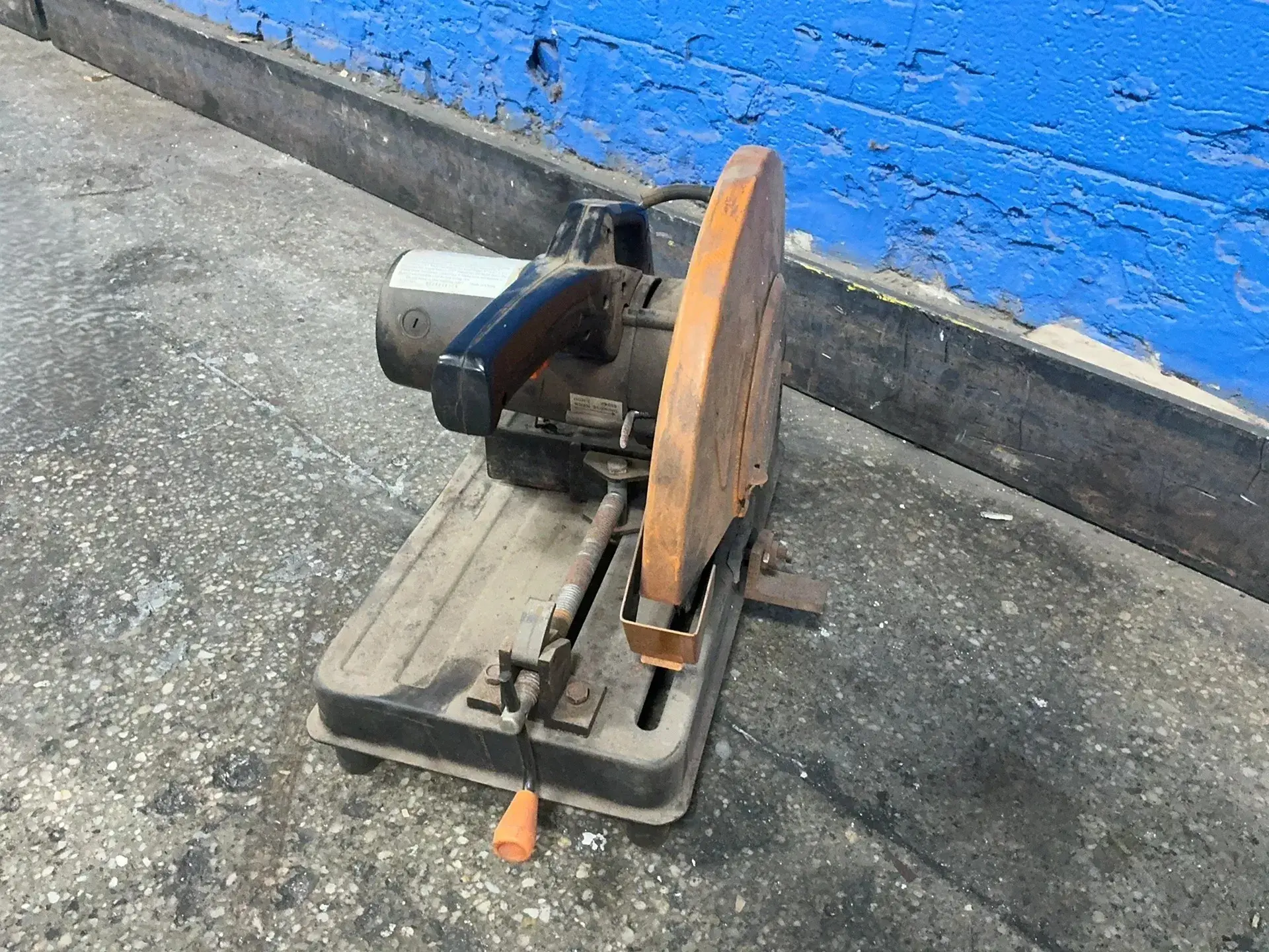 Used CHICAGO ELECTRIC POWER TOOLS 44829 Abrasive & Friction Saws Ohio US | HGR 24 #1280276