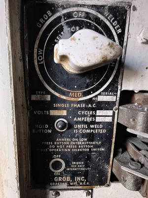 USED GROB INC. NS18