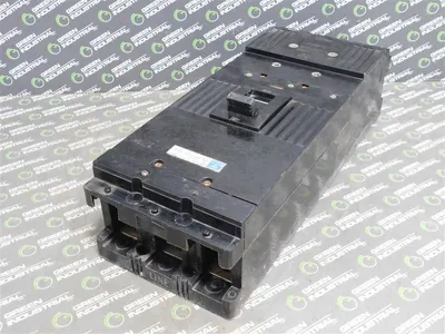 General Electric TB63F Tri-Break Circuit Breaker 200kA@600VAC 100kA@250VDC Used