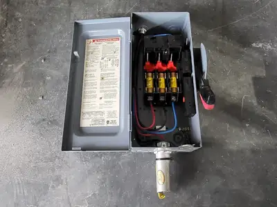 USED SQUARE D CH361