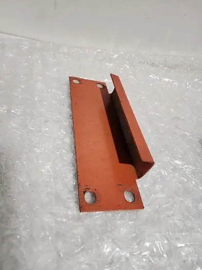 PALLET RACK ROW SPACER