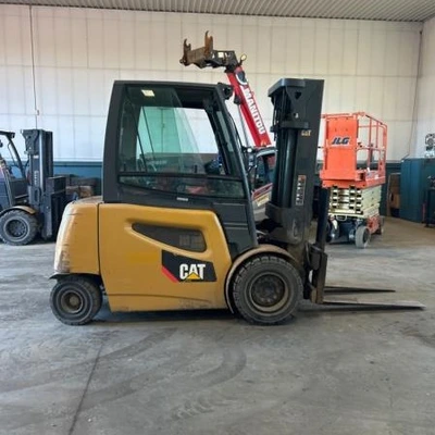 Used 2016 CAT 2EPC9000 Electric Forklifts Ontario CA | Leavitt Machinery #1518503