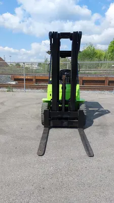 CLARK GRS30I FORKLIFTS | Platinum Group (11)