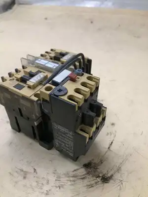 USED ALLEN-BRADLEY 100-A09ND3/B