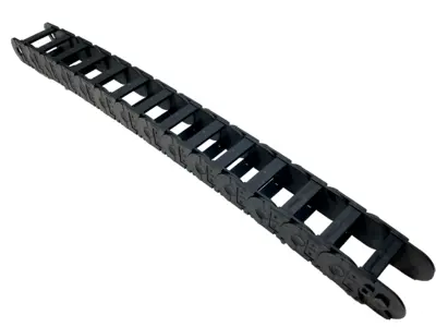 USED IGUS E2 ENERGY CHAIN 75MM WIDTH 150MM RADIUS 14 LINKS