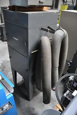 USED DCE DUST EXCTRACTION UNIT