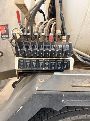 2019 TORNADO F4 ECOLITE Hydro Excavator | American Contractors Equipment Supply (5)